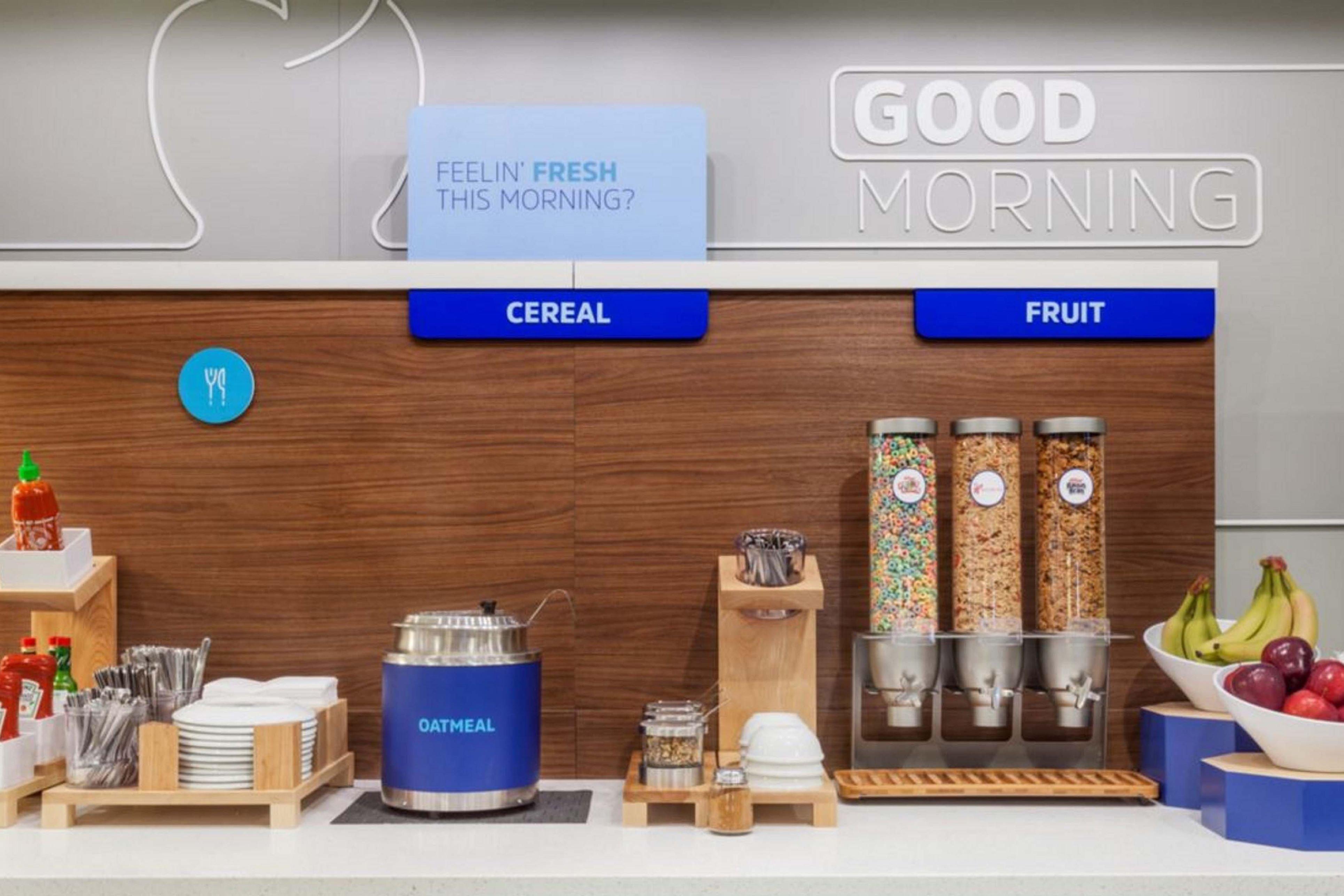 Holiday Inn Express Hotel & Suites Dublin By Ihg Εξωτερικό φωτογραφία