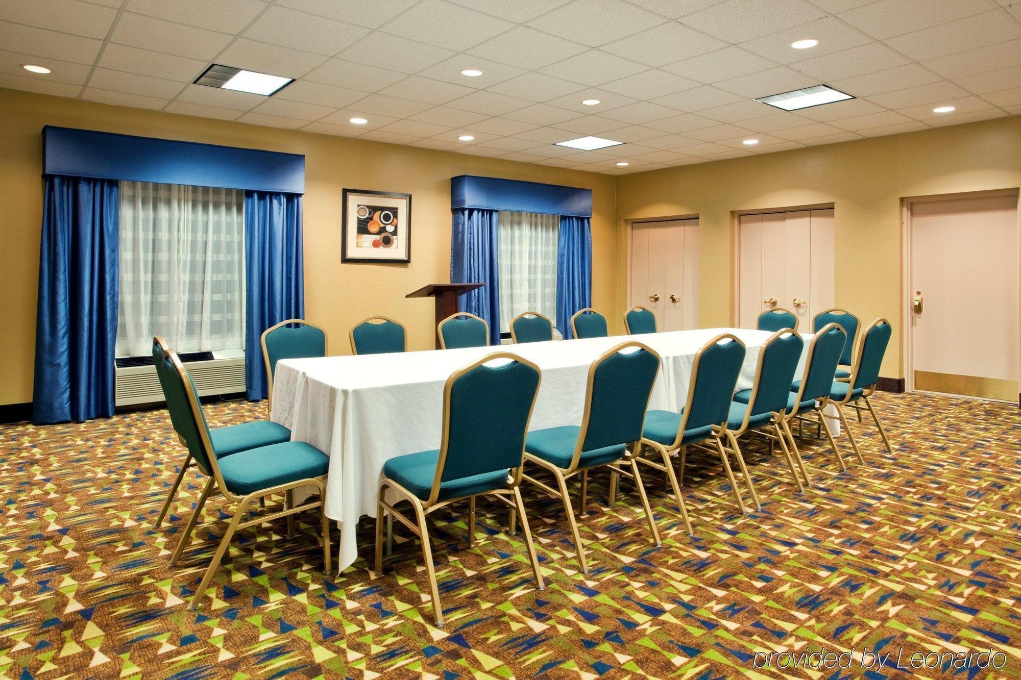 Holiday Inn Express Hotel & Suites Dublin By Ihg Ανέσεις φωτογραφία