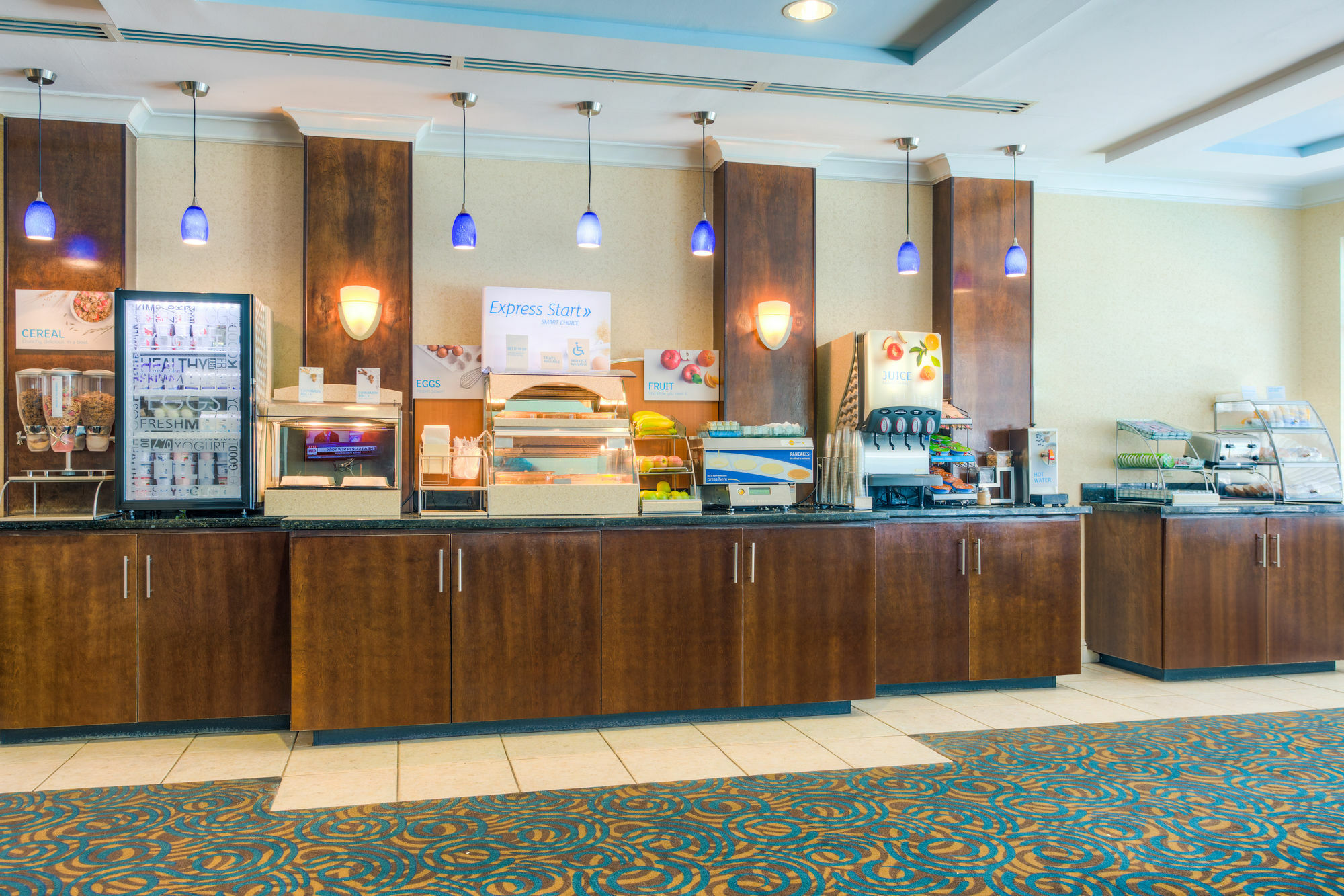 Holiday Inn Express Hotel & Suites Dublin By Ihg Εξωτερικό φωτογραφία
